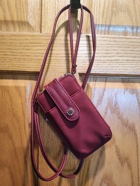 Apt. 9 Compact Crossbody-Safe Keeper-RFID Blocking Wallet In Pomegranate